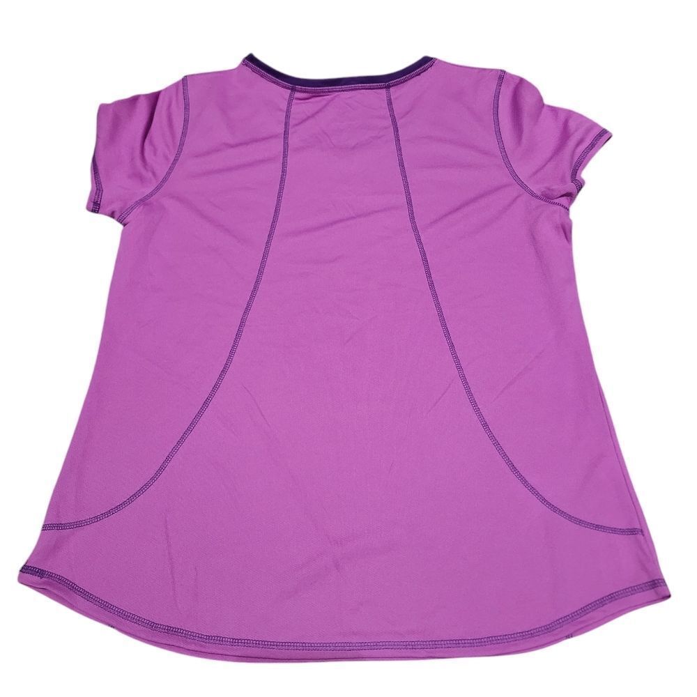 Bundle of workout tops - Picture 6 of 10